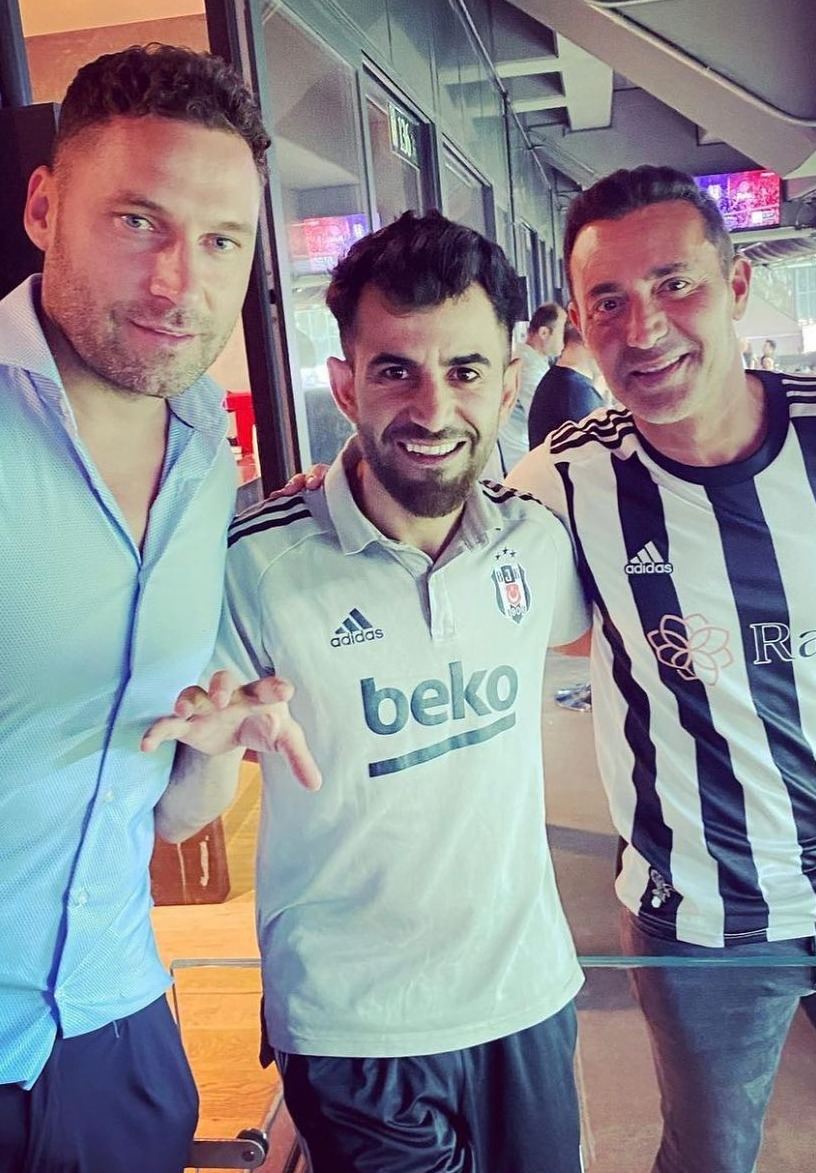 Duško Tošić & Mustafa Sandal, Muharrem Bilen’in salonunda